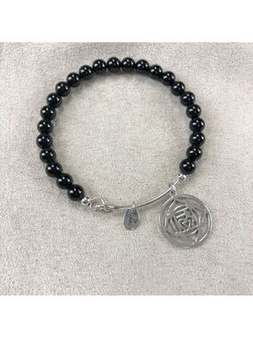 CHRYSALIS Root chakra black agate gemstone bracelet